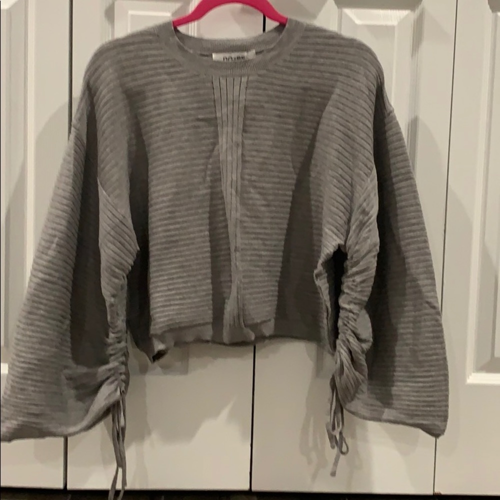 Cropped Ribbed Drawstring Sweater - Picture 7 of 7